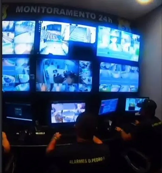Central de monitoramento própria da Alarmes Dom Pedro II